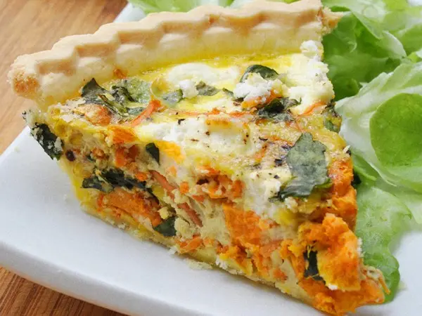 Summer-Vegetable-Quiche-with-Goat-Cheese-from-Lizzy-Loves-Food-600x450