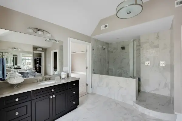 Best-Natural-Stone-for-a-Walk-In-Shower